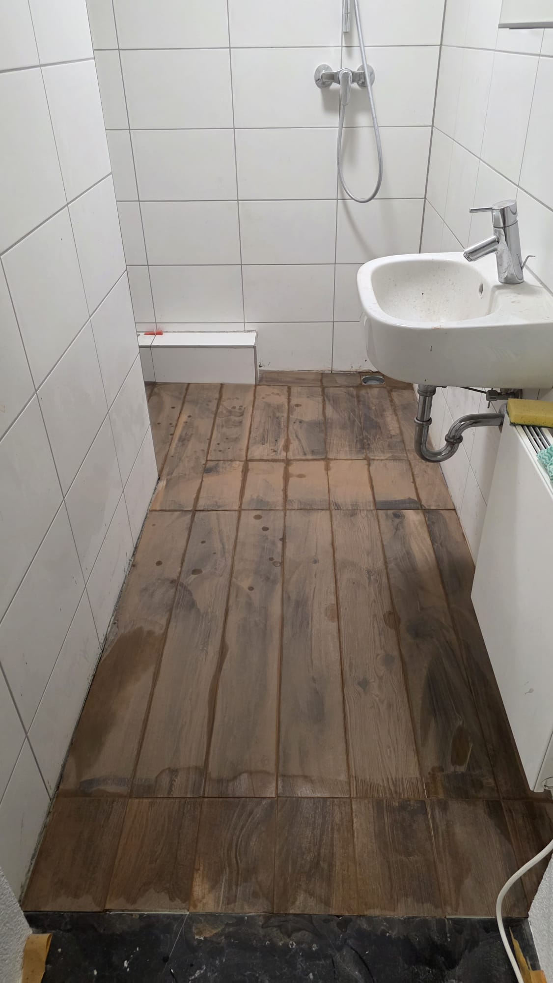 Badezimmer Bodenerneuerung – nachher